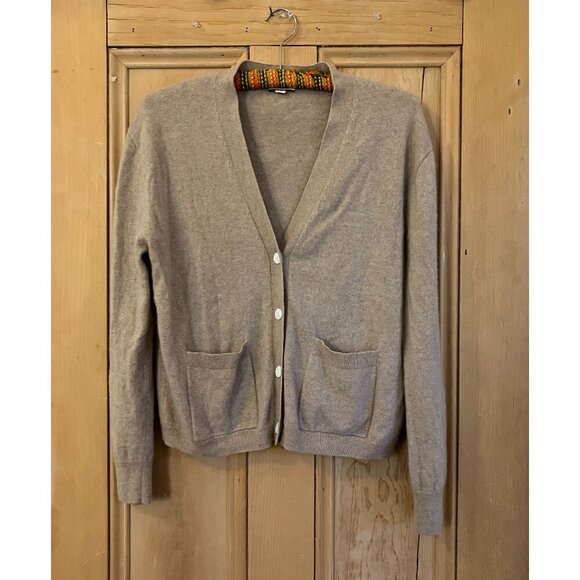 J.Crew Womens Cashmere Patch-Pocket Cardigan Sweater Size Medium Beige FA EXC - Picture 3 of 10